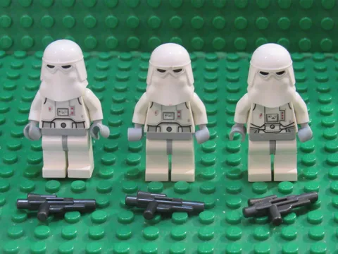 LEGO Lot of 3 Star Wars minifigs Imperial Snowtrooper Hoth storm trooper WT75