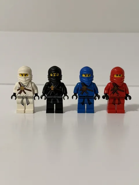 Lego Ninjago Minifigures Lot of 4 Kai Jay Zane Cole The Golden Weapons 