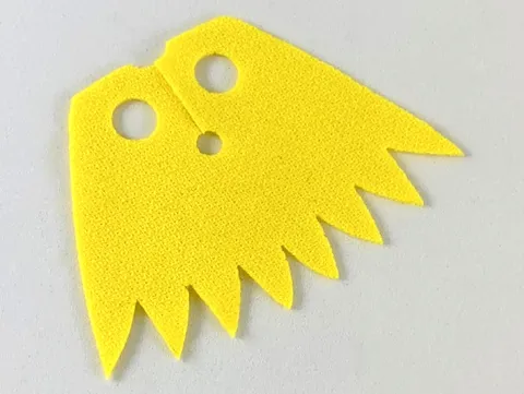 LEGO Yellow Minifigure Cape Cloth, 8 Points Short - Spongy Stretchable inv.637