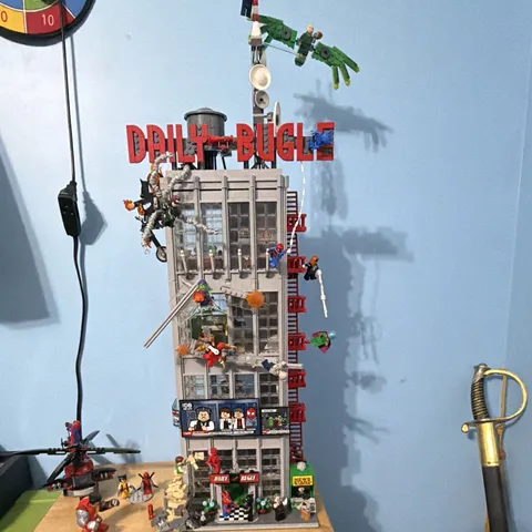 LEGO Marvel Daily Bugle and more all official LEGO /grail figs hmu for details