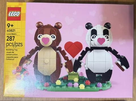 LEGO Love Bears 40821 Seasonal Building Set 287 Pieces Age 9+ Animals