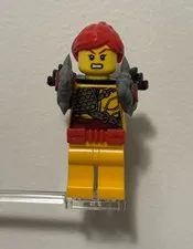 Lego Ninjago Skylor - Hunted