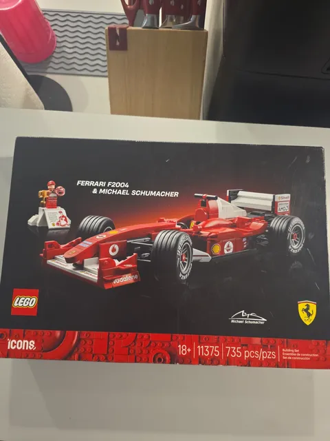 Lego Icons Ferrari F2004 Michael Schumacher F1 Car  11375 Brand New Sealed