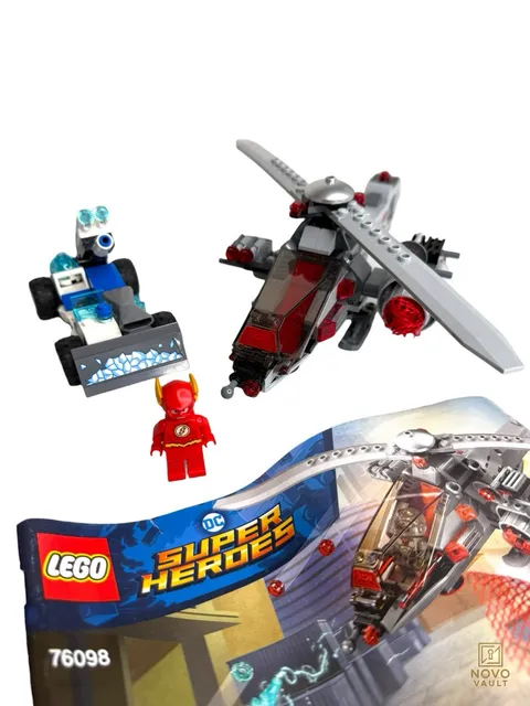 LEGO Super Heroes Justice League 76098 Speed Force Freeze Pursuit W/ Manual