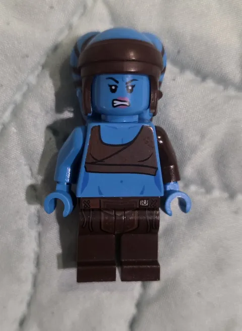 Lego Star Wars Aayla Secura Minifigure Dark Pink Lips sw0833 75182 Clone Wars
