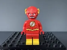 LEGO Super Heroes Batman II sh0549 Minifigure The Flash Yellow Boots From 76117