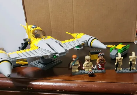 LEGO Star Wars: Naboo Starfighter (75092) 