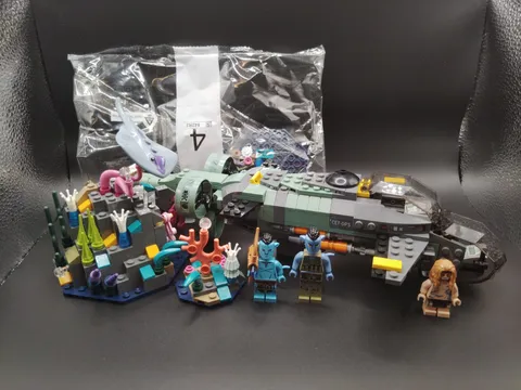 LEGO Avatar: Mako Submarine (75577) 99% Complete 