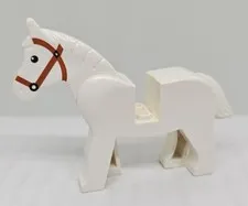 LEGO Castle 4493c01pb04	 White Horse Vintage Town - FREE TRACKED SHIPPING 