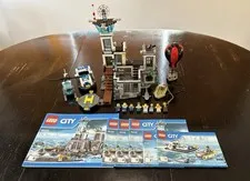 LEGO City Police 60130 Prison Island RETIRED 100% Complete w/Minifigs & Manuals
