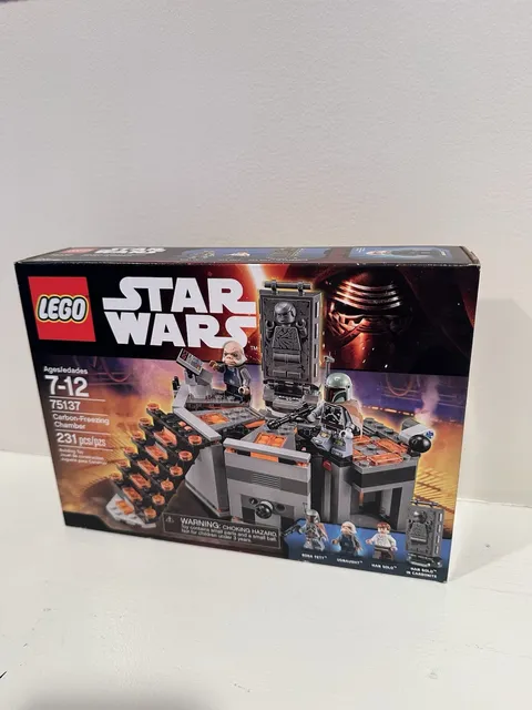 LEGO Star Wars: Carbon-Freezing Chamber (75137) New In Box