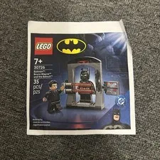 LEGO Batman Bruce Wayne and the Batsuit Paper Bag 30726 (SEALED)