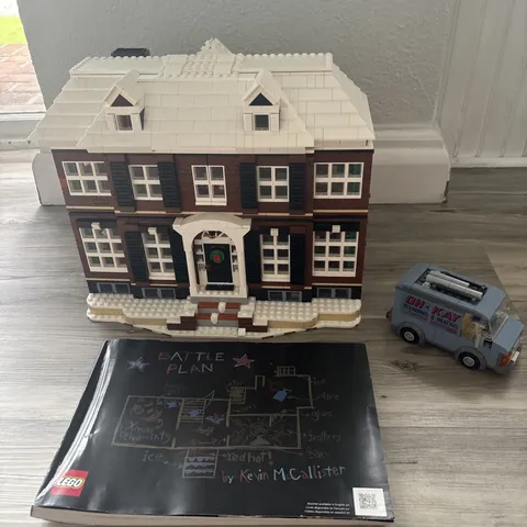 LEGO Home Alone House Set And Manual 2133 No Box As Is % Complete Unknown