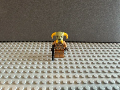 LEGO Star Wars Boolio minifigure from the 2019 Millennium Falcon