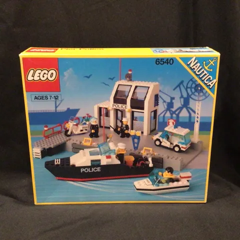 Vintage LEGO Classic Town Set Pier Police (6540) w box - NOT COMPLETE