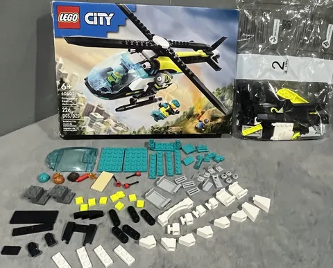 Lego City Blocks Build Set 60405 Helicopter Police Hospital Emergency Rescue