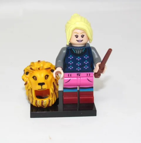 Lego Harry Potter Series 2 Minifigure - Luna Lovegood (colhp2-5) 71028 Lion