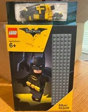 LEGO 853649 The Batman Movie Minifigure & Baseplate Activity Book Set NEW