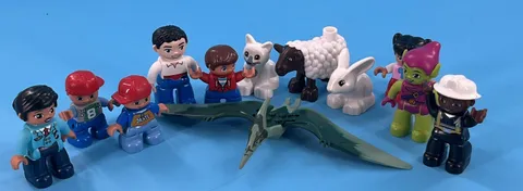 Lego Duplos Lot Figures Plus Lego Dinosaur Animals