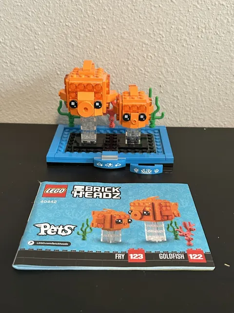 LEGO 40442 Brickheadz 123 Fry & 122 Goldfish 100% Complete with Instructions!
