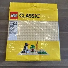LEGO Classic Sand Baseplate 32x32 Studs (10699)