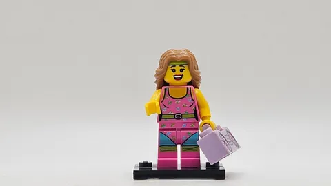 LEGO minifigure Fitness Instructor col05-10 col074 CMF Series 5 boombox    read