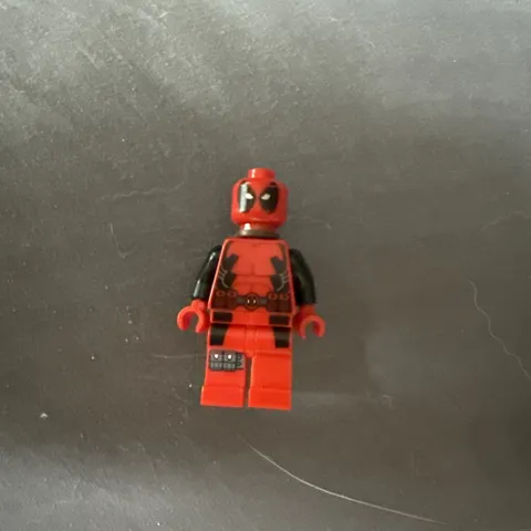 LEGO Marvel Deadpool SH032 Minifigure: Wolverine's Chopper Showdown, Excellent