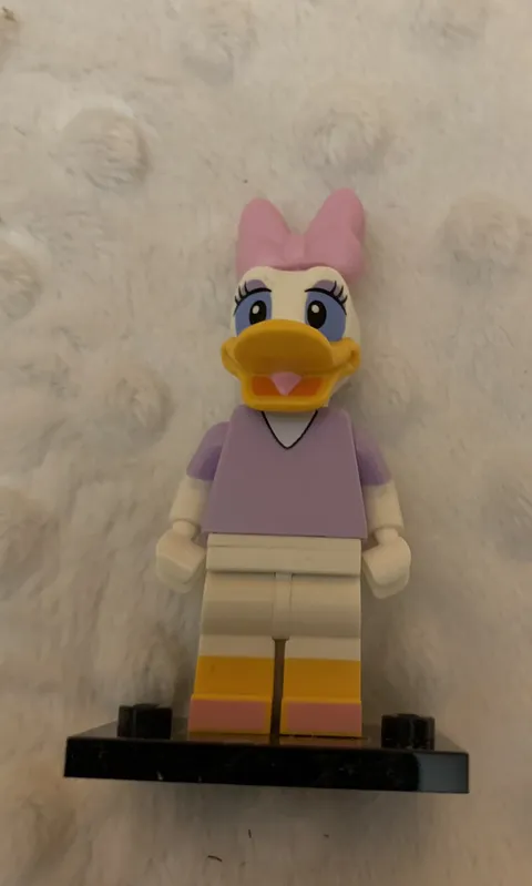 LEGO Disney Series 16 Collectible Minifigure - Daisy Duck (71012)