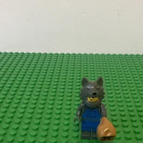 LEGO Series 23 Wolf Costume Minifigure (71034) Retired Collectible CMF