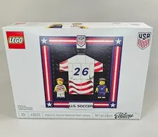 Lego Editions 2026 U.S. Soccer 43033 National Team Jersey Set New Sealed