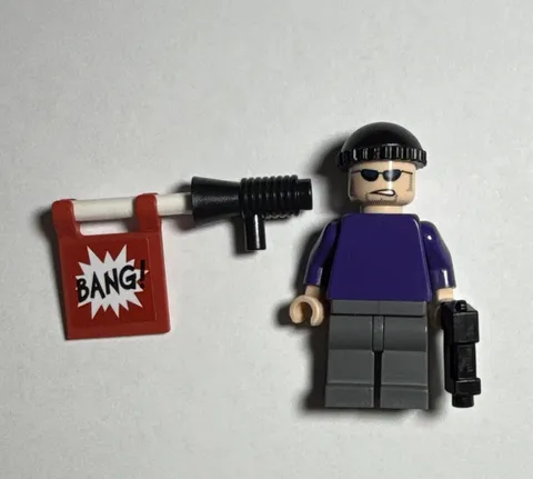 LEGO Batman Joker’s Henchman Minifigure - bat007 7782