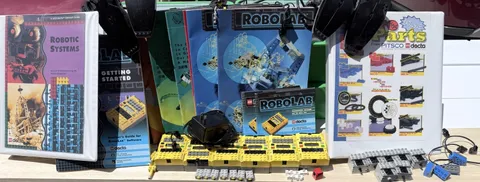 LEGO Mindstorms RCX HUGE Dacta RoboLab Lot 6 RCX 6 USB Towers Manuals