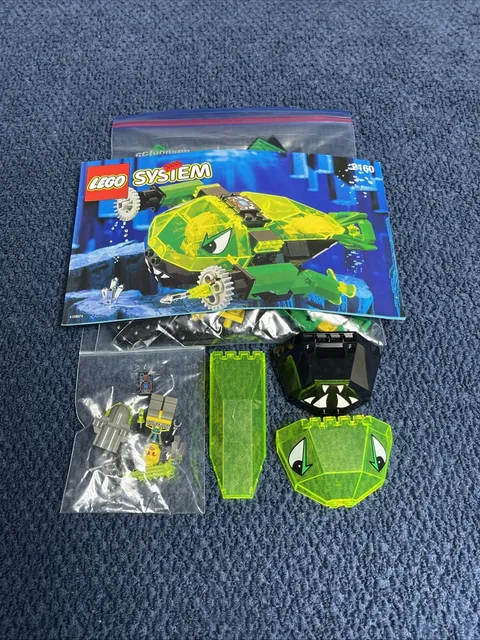 LEGO Aquazone 2160 Crystal Scavenger 100% Complete W/Book Good Condition