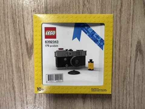 LEGO Promotional: Vintage Camera (6392344) New/Factory Sealed