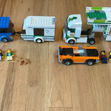 Lego City: Set Lot (60305) and (60117)