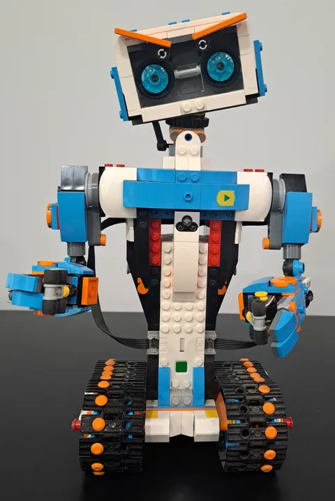 Lego BOOST Creative Toolbox robot 17101 Build control robot Educational - AS-IS