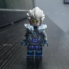 LEGO NINJAGO CINDER MINIFIGURE SEASON 2 DRAGONS RISING