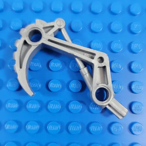 Vintage LEGO Bionicle PEARL LIGHT GREY Claw Hook w/ Axle Replacement Part 32551