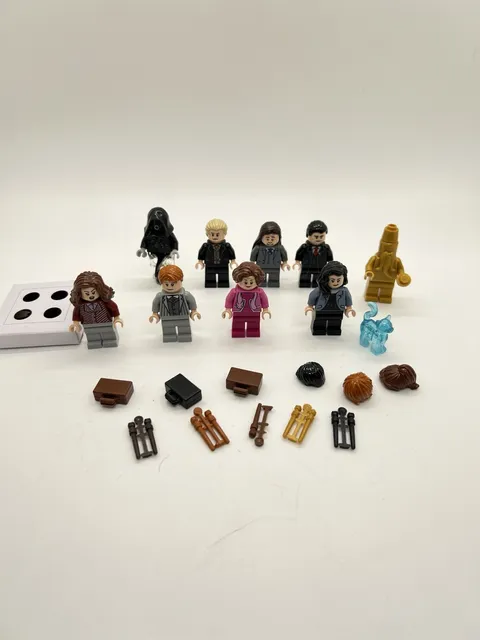 New LEGO 76403 HARRY POTTER MINISTRY OF MAGIC MINIFIGURE LOT  + ACCESSORIES!