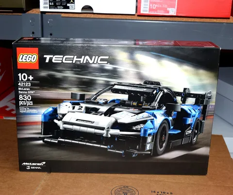 LEGO TECHNIC: McLaren Senna GTR (42123) NEW