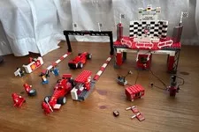 LEGO Racers Ferrari F1 Finish Line 8672