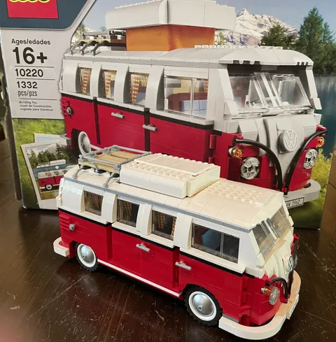 LEGO CREATOR: Volkswagen T1 Camper Van (10220) - 100% Complete