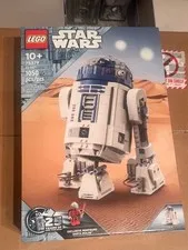 LEGO Star Wars R2-D2 75379 1050pc 10+ Exclusive Darth Malak Minifigure