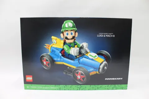 LEGO Mario Kart – Luigi & Mach 8 Building Set, 2234 pcs. (72050)