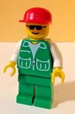 Lego pck017 Green Jacket Male - Minifigure - Classic Town/Released 1997