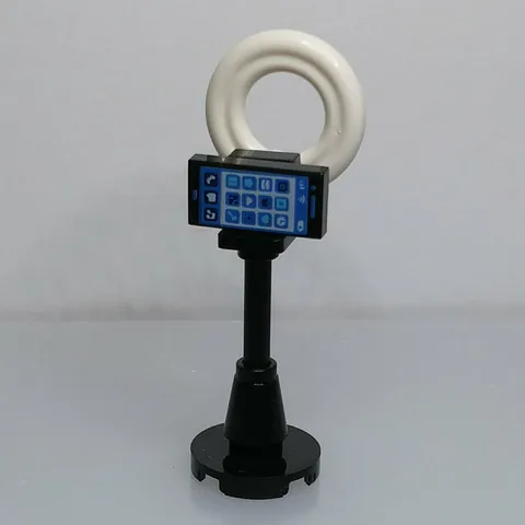 Lego Friends 41754 Photography Ring Light Cellphone Kit Stand Accessory