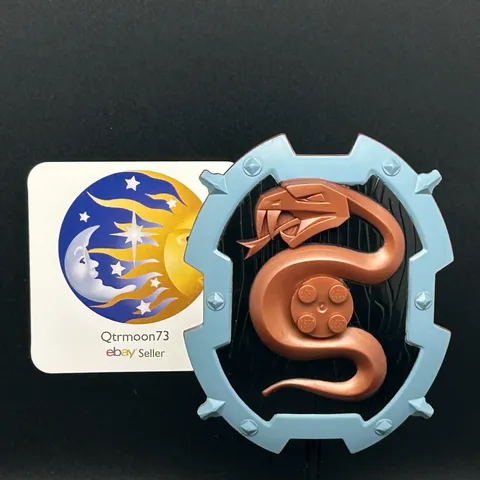 LEGO Brand KNIGHTS KINGDOM Large Figure KARZON Shield PART ~54183~ SNAKE x1
