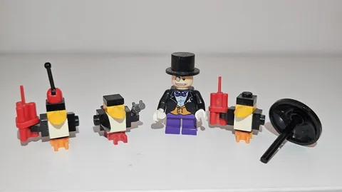 LEGO Batman Bat010 Minifigure The Penguin with penguins Good Condition 