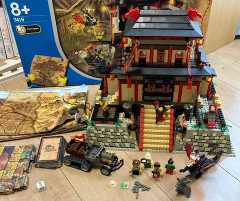 LEGO Adventurers 7419 Dragon Fortress Chinese Castle
