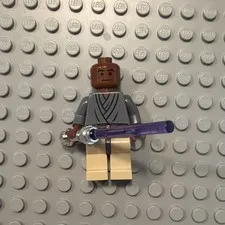 LEGO Star Wars Clone Turbo Tank 7261 Mace Windu Figure & Lightsaber